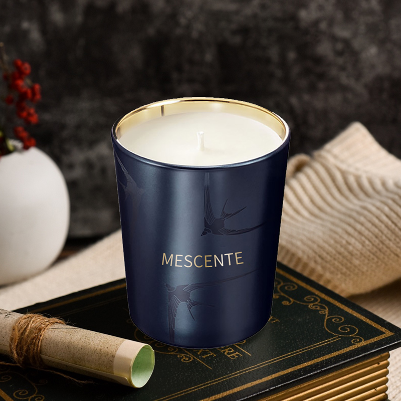 M & Boladh Sealbhóir Gloine Só Lámhdhéanta Colún Coinnle Vanilla Scented Le Criostail