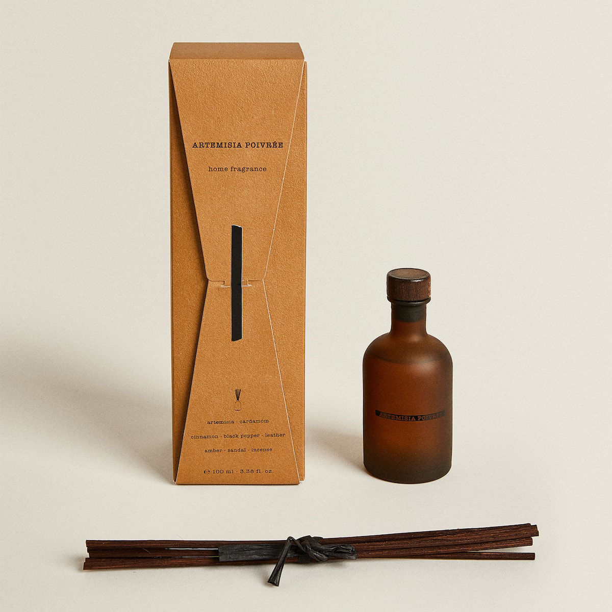 Buidéal Mór Reoite Dubh Só 50ml 300ml Bláth Triomaithe Aroma Bláthanna Ola Riachtanach Ola Difuser Giolcach