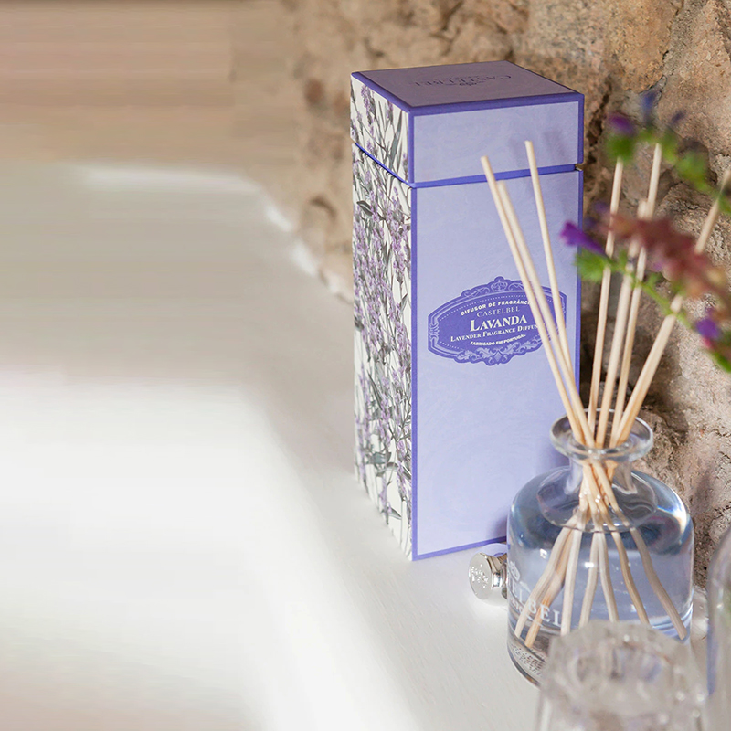 Earrach só 400ml Buidéil Bándearg atá Cairdiúil don Éicea Stroighne Leathar Liath Magnolia Boladh Bataí Bláthanna Diffuser Giolcach
