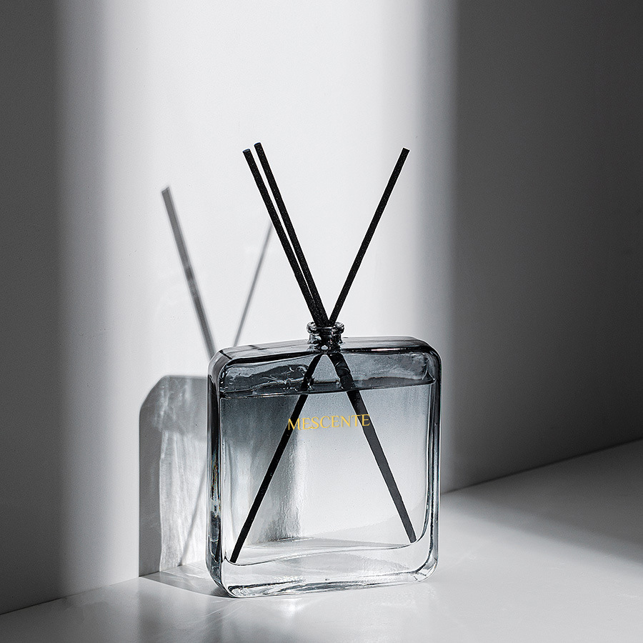 Donn 3 In One Nordach Heart Vanilla Reed Diffuser Baile Triantán cumhráin Cruthúnas Leanaí Tuircis