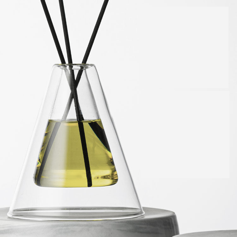 Saincheaptha Móra Heics Essenza Buidéal Gloine Uathúil Bán Frosted Breise Aeir Aroma Reed Difuser Baile Cumhráin Baile, Giolcach Diffusers Nollag