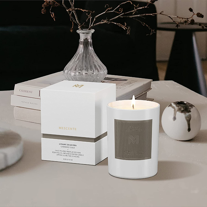M&Boladh Mórdhíola Próca Gloine Dubh Só an Chustaim Na Nollag Socraithe Coinnle Céir Soighe Aromatherapy