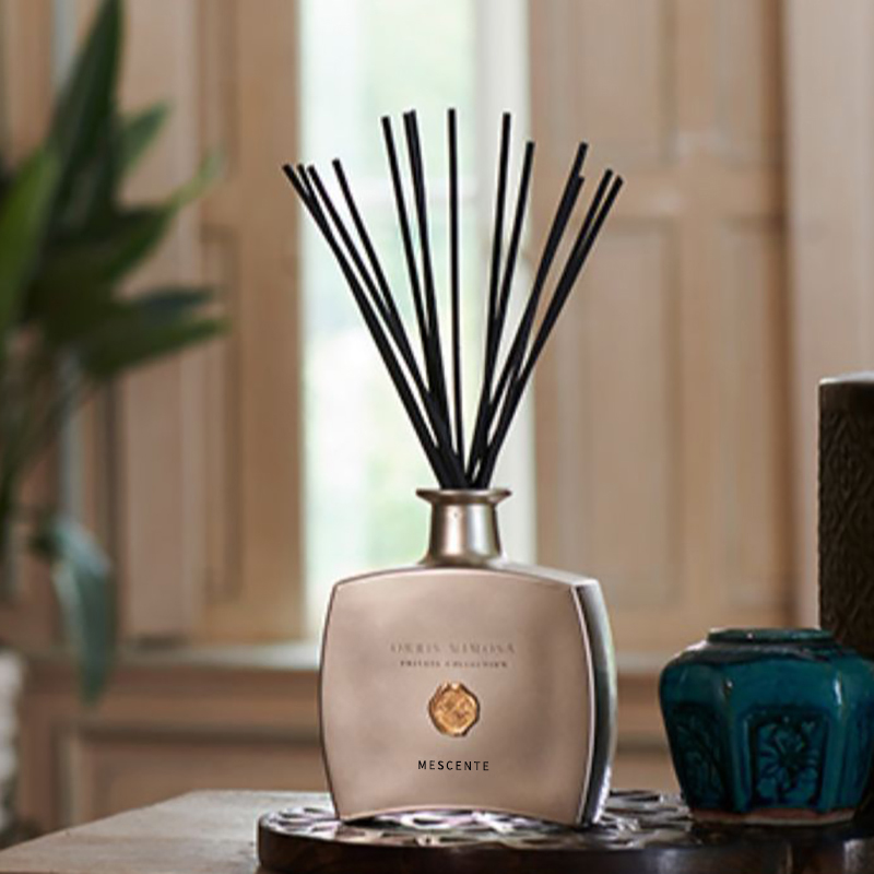M&Boladh Lipéad Príobháideach Mórdhíola Buidéal Cruthaitheach Eyfel Sola Flower Cumhráin Baile Reed Diffuser
