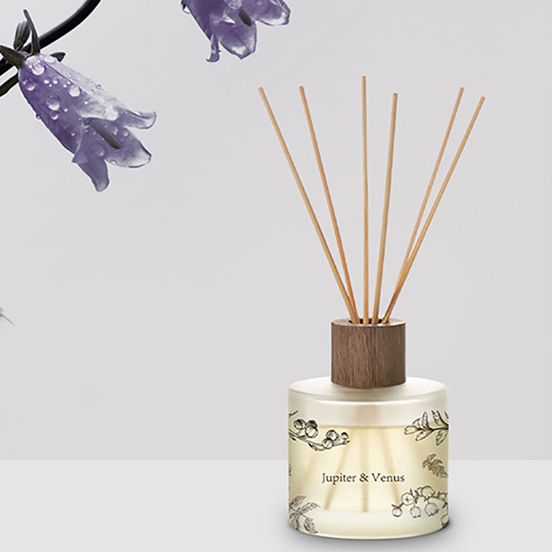 M&Boladh Só Mórdhíola Saincheaptha Maisiúil Ómra Gloine Gan Tine Trédhearcach Trédhearcach Aroma Aroma Giolcach Diffuser