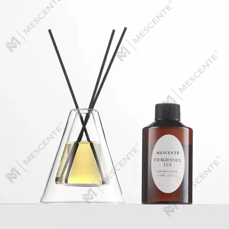 Saincheaptha Móra Heics Essenza Buidéal Gloine Uathúil Bán Frosted Breise Aeir Aroma Reed Difuser Baile Cumhráin Baile, Giolcach Diffusers Nollag