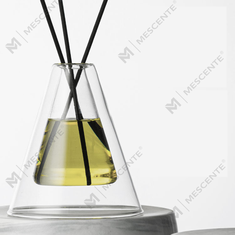 Saincheaptha Móra Heics Essenza Buidéal Gloine Uathúil Bán Frosted Breise Aeir Aroma Reed Difuser Baile Cumhráin Baile, Giolcach Diffusers Nollag