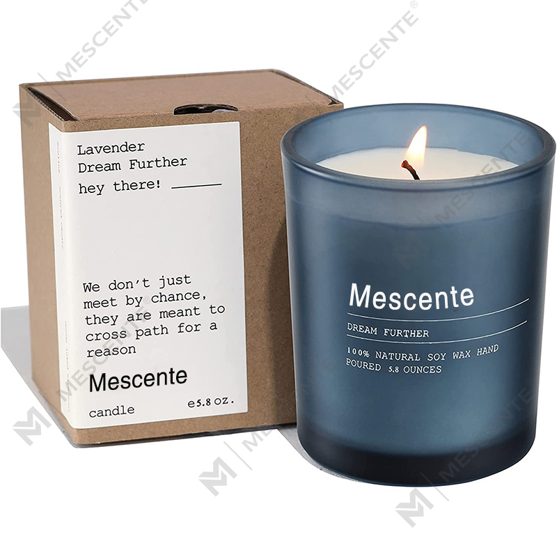Próca Maisiú Bainise Saincheaptha M&Scent Coinnle cumhraithe Jasmine & Ylang Ylang le Lipéid i mBulc