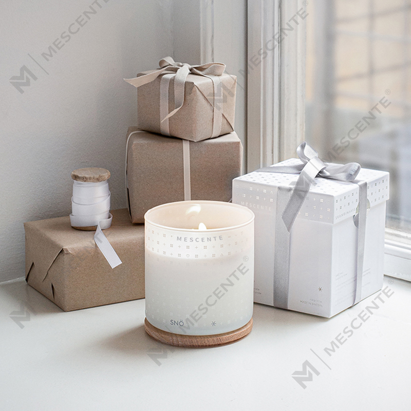 Coinnle Céir Soighe Scentáilte Nollag Lámhdhéanta Saincheaptha M&Scent le Bosca Bronntanais