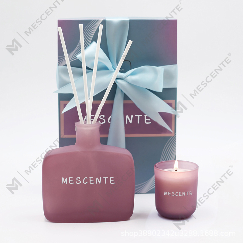 Socraigh Bronntanais Diffuser Coinnle agus Giolcach, Difuser Giolcach cumhra Coinnle Scented