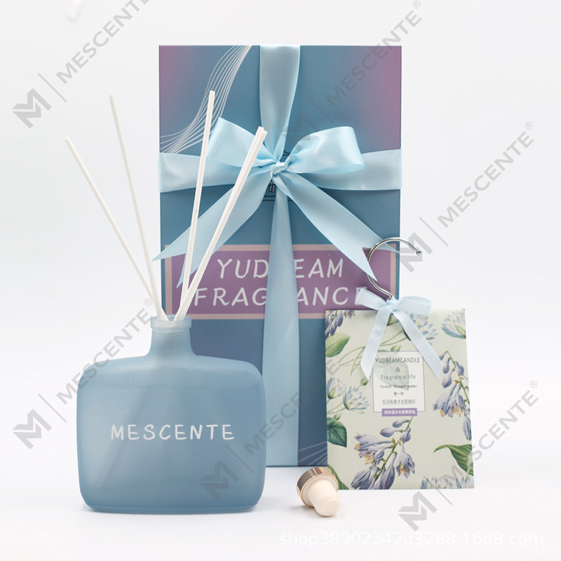 Socraigh Bronntanais Diffuser Coinnle agus Giolcach, Difuser Giolcach cumhra Coinnle Scented