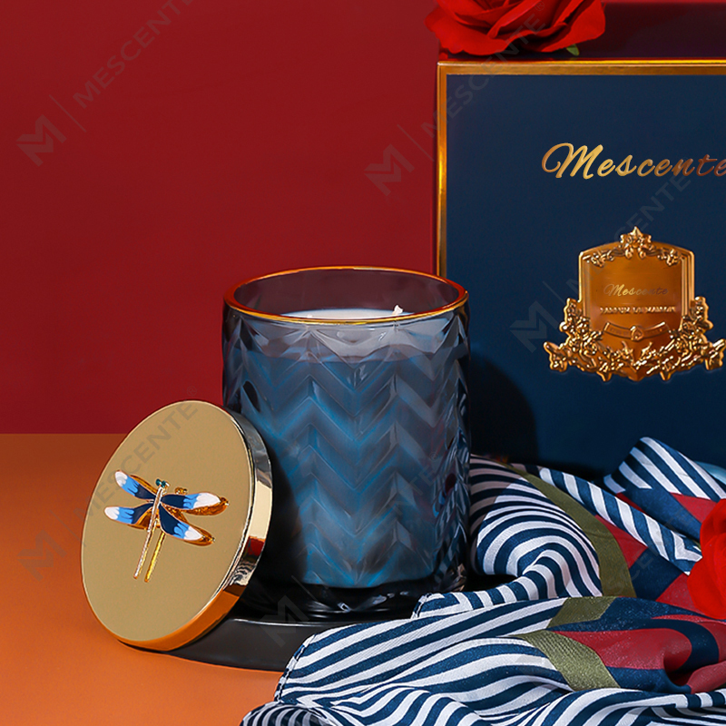 M&Scent Wholesales Coimeádán Lipéad Príobháideach Saincheaptha Coimeádán Cumhráin Aromatherapy cumhartheiripe Coinnle Soighe Aroma Le Criostail