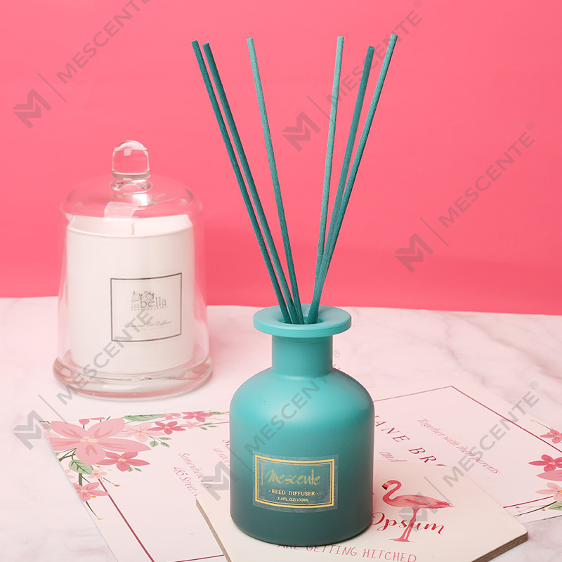 M&Scent lipéad príobháideach cruinn buidéal baile diffuser giolcach cumhráin