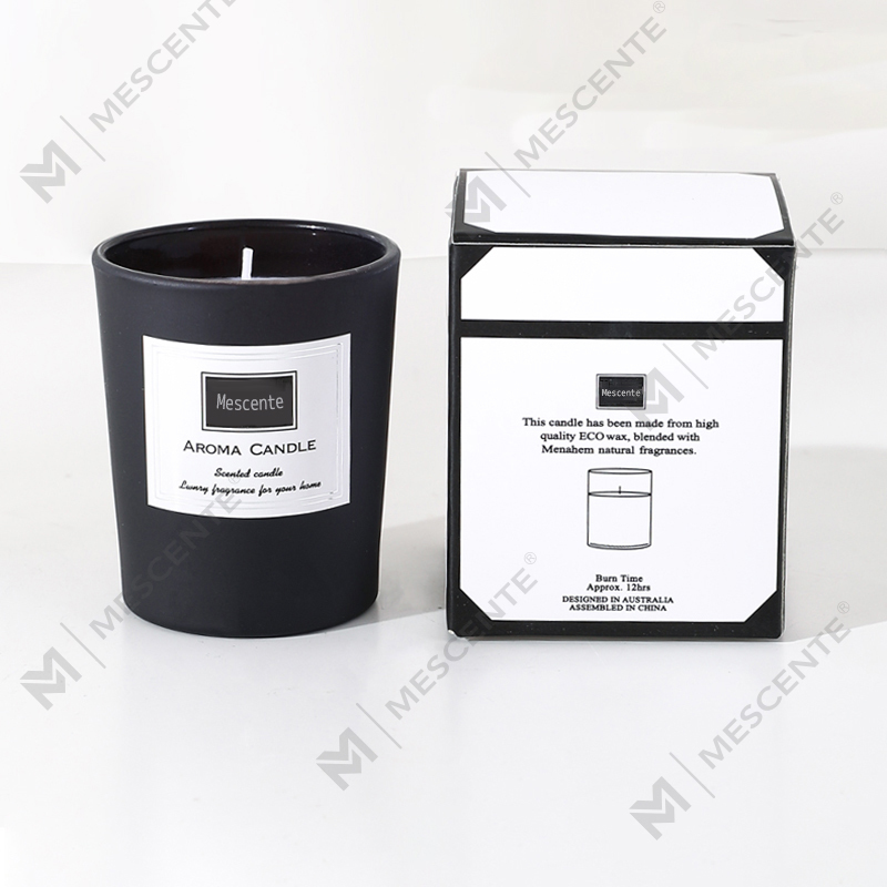 Coinnle céir soighe le boladh peony saincheaptha M&Scent, coinneal scentáilte digiteach