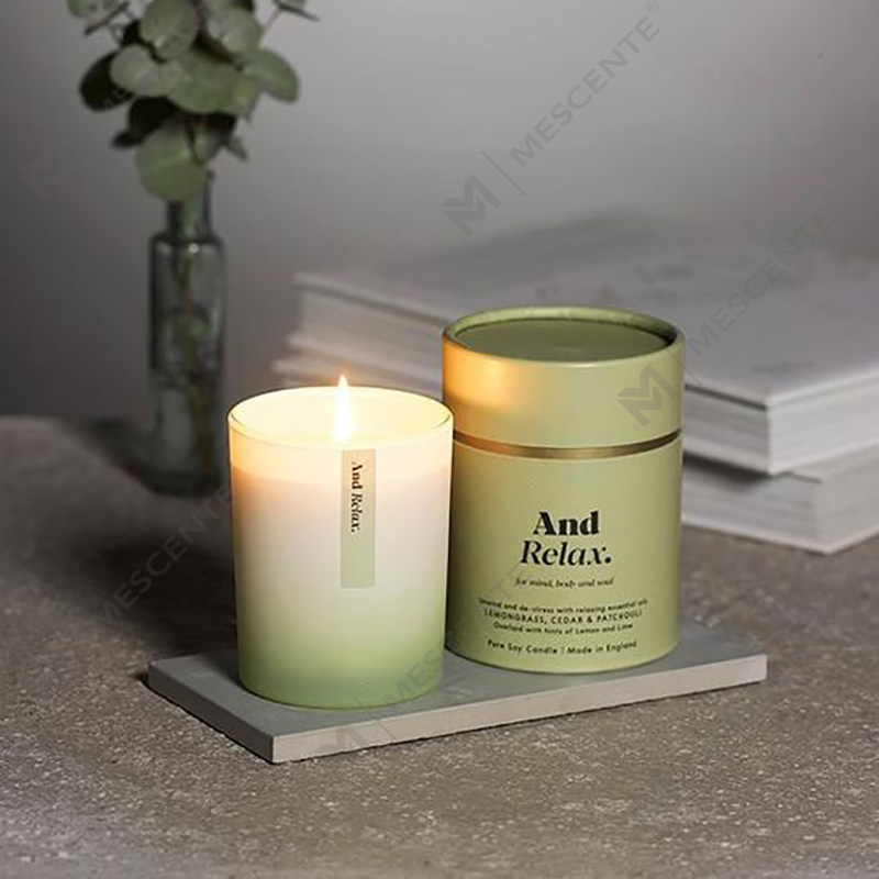 Lipéad Príobháideach Saincheaptha Só Ardchaighdeáin Daite Céir Soighe Coinnle Scented Woodwick Ar Mórchóir