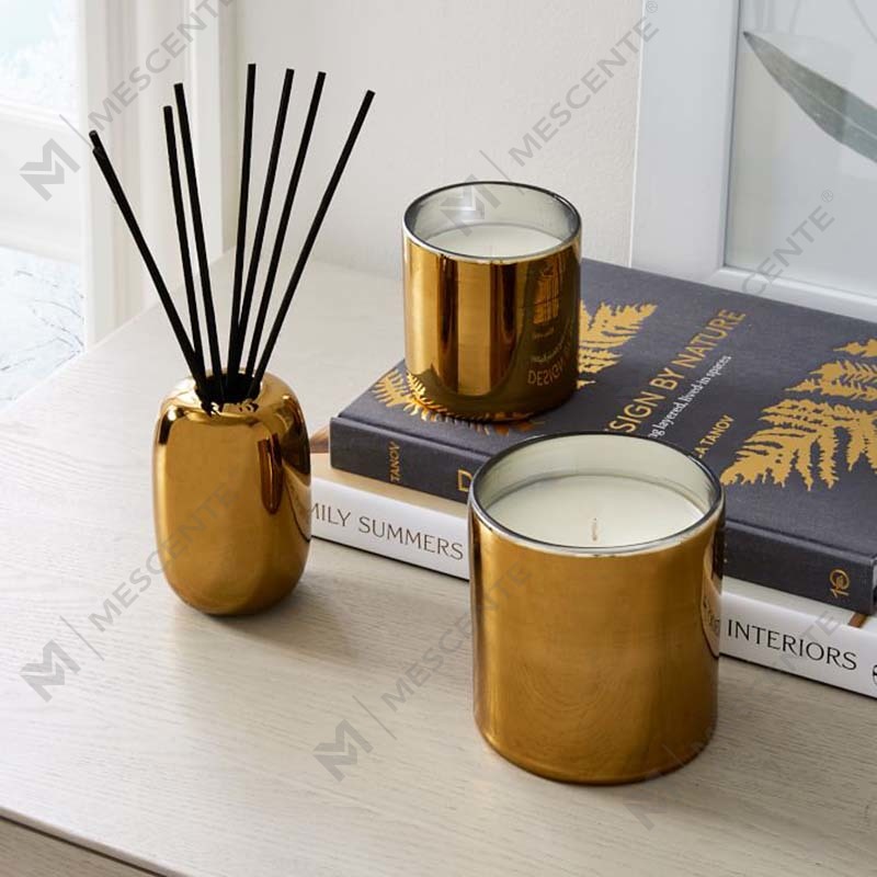 Lógó Amazon Luxury Custom Print Print Lógó Black Glass Jar Scented Soy Wax Set Bronntanais Maisithe Coinneal
