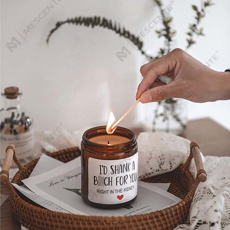 M&Boladh 100% Céir Nádúrtha Coinnle Scented Nollag le haghaidh Tacar Bronntanais Baile, Coinnle Scented I bPróca Gloine Le Clúdach Miotail