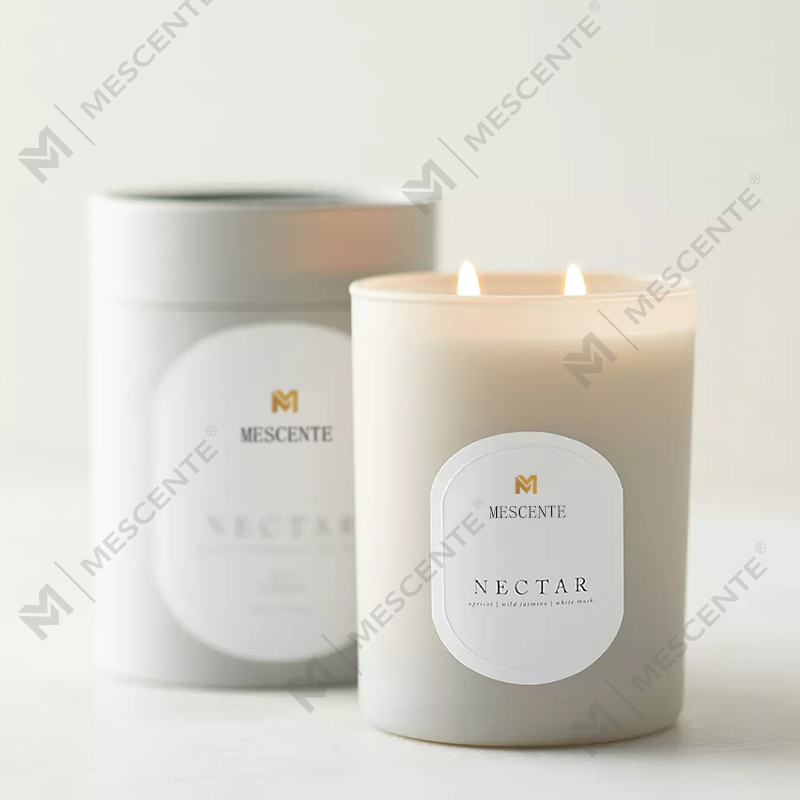 M&Scent Lógó Saincheaptha Machnamh Clocha Neamh-Thocsaineacha Luibh a Dhoirteadh le Láimh Coinnle Criostail Céir Soighe Boladh Nádúrtha