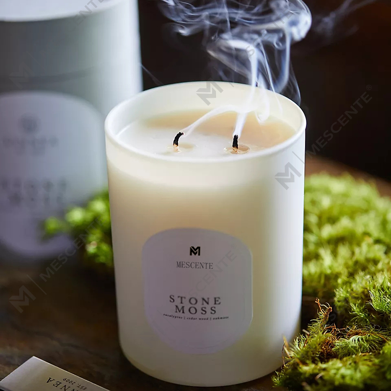 M&Scent Lógó Saincheaptha Machnamh Clocha Neamh-Thocsaineacha Luibh a Dhoirteadh le Láimh Coinnle Criostail Céir Soighe Boladh Nádúrtha