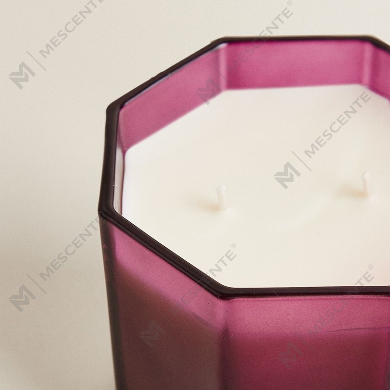 M&Boladh Só na Nollag Coinnle Scentáilte na Nollag Aromatherapy Coinnle Céir Soighe Aroma i mBosca Bronntanais Próca Gloine Dubh