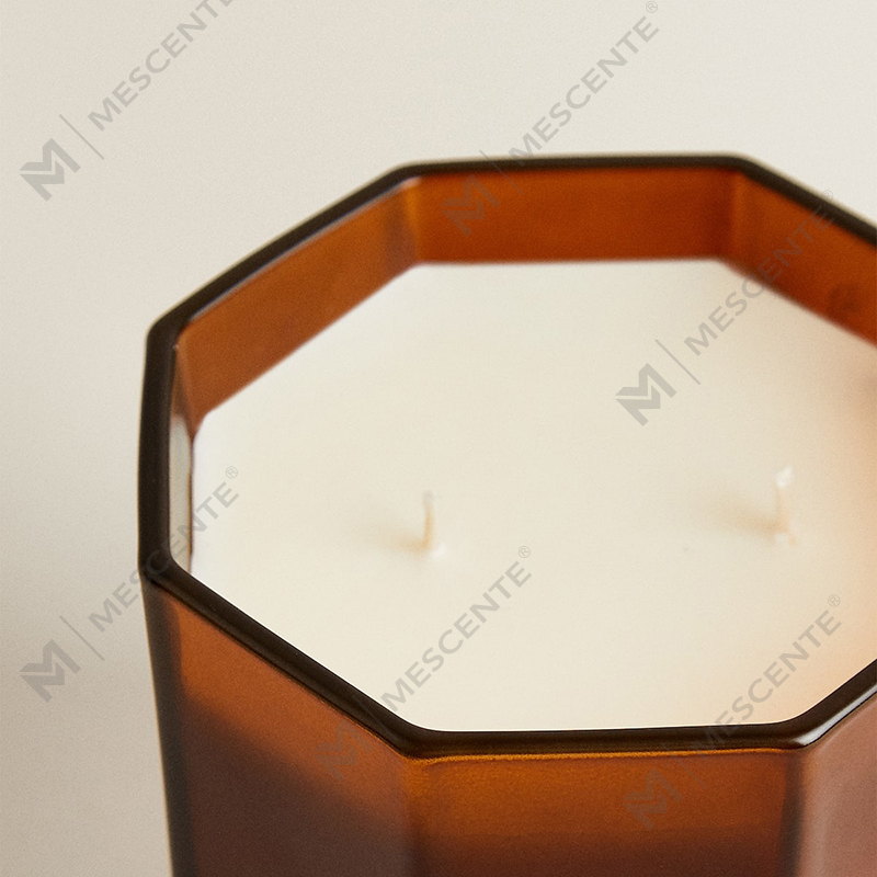 Díol Te Lipéad Príobháideach Só saincheaptha Spioradálta Céir Soy Coinnle Scented Le Bosca Bronntanais
