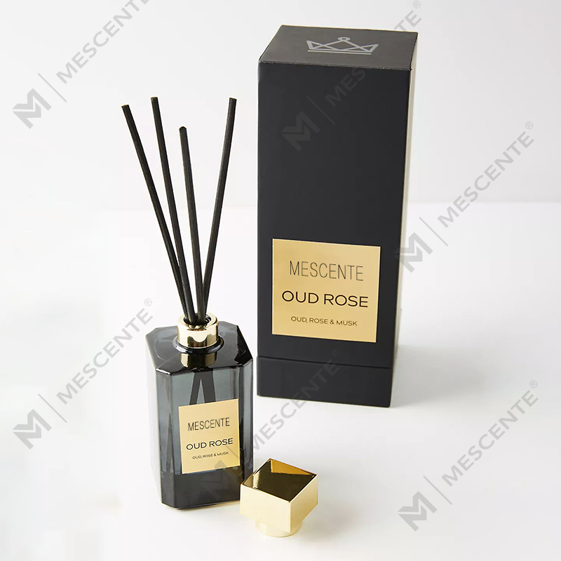 Buidéil Mhóra Maisiúla Travertine Poircealláin Lipéad Bán An Téalainn Cumhrán Giolcach Diffusers Soitheach